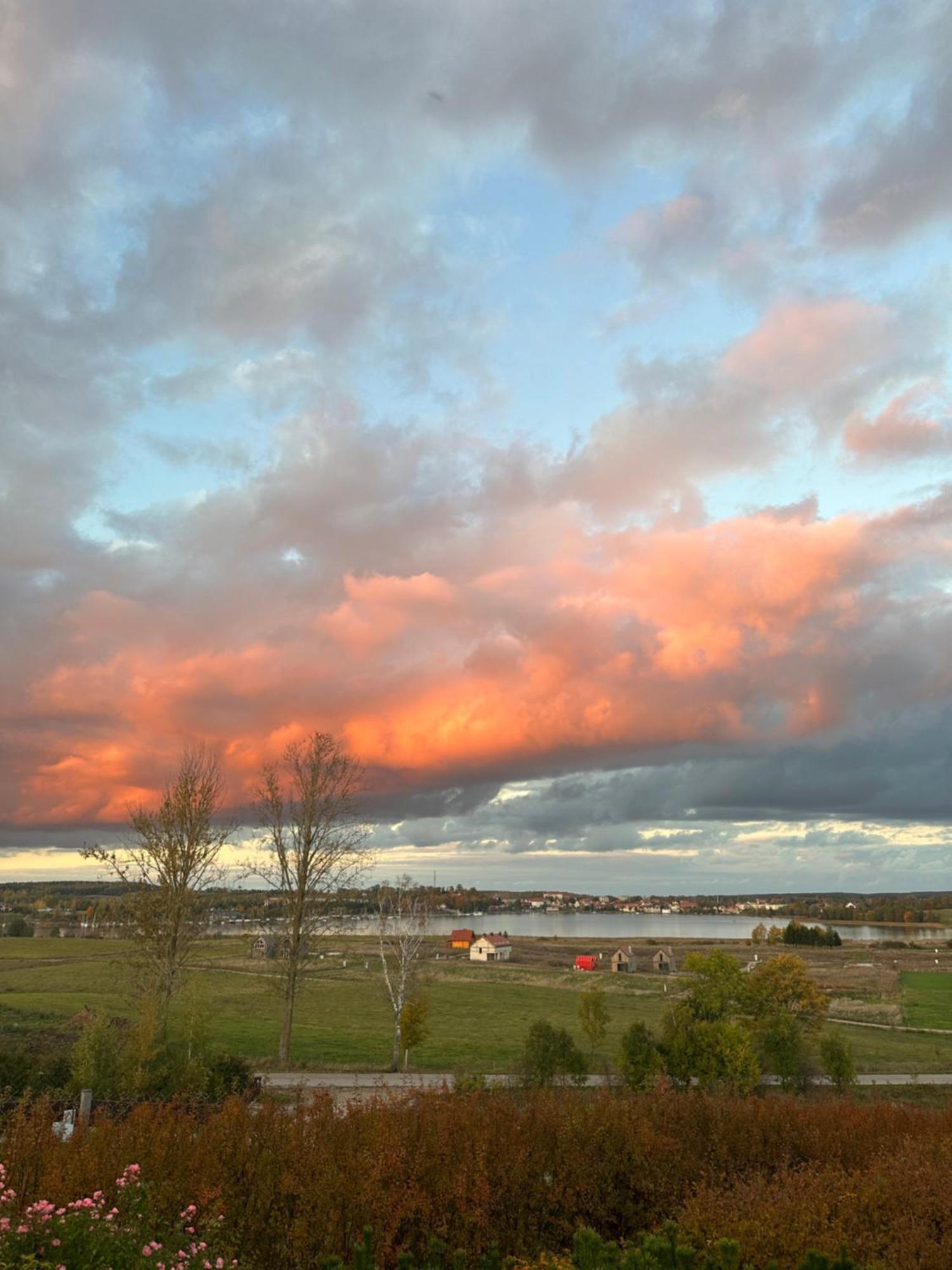 Luksusowy Ryn Mazury Widok Na Jezioro, Goraca Balia Apartment Ryn (Warmian-Masurian)